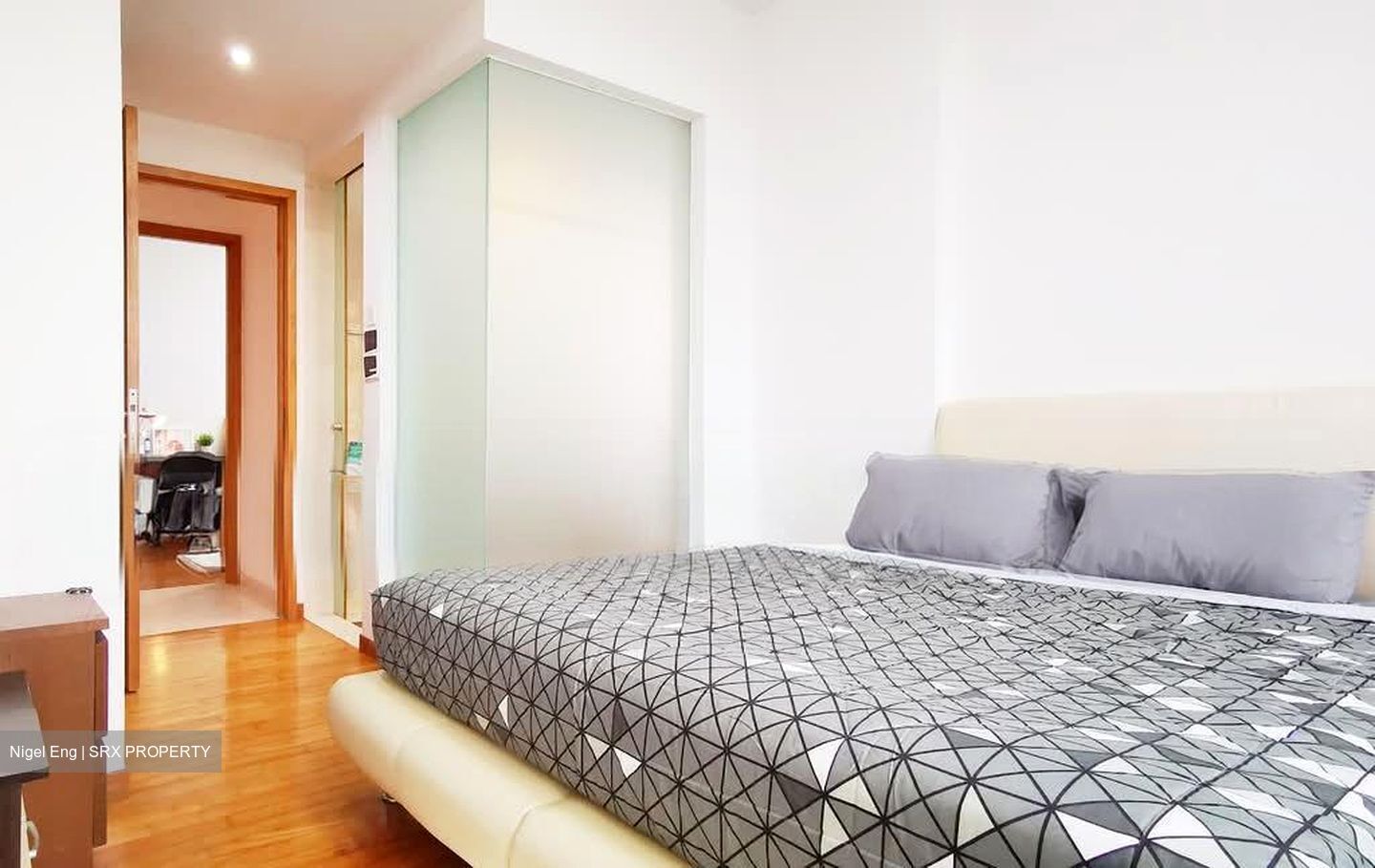 The Lakeshore (D22), Condominium #553435061